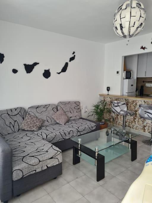 Apartamento Laina Tías Buitenkant foto